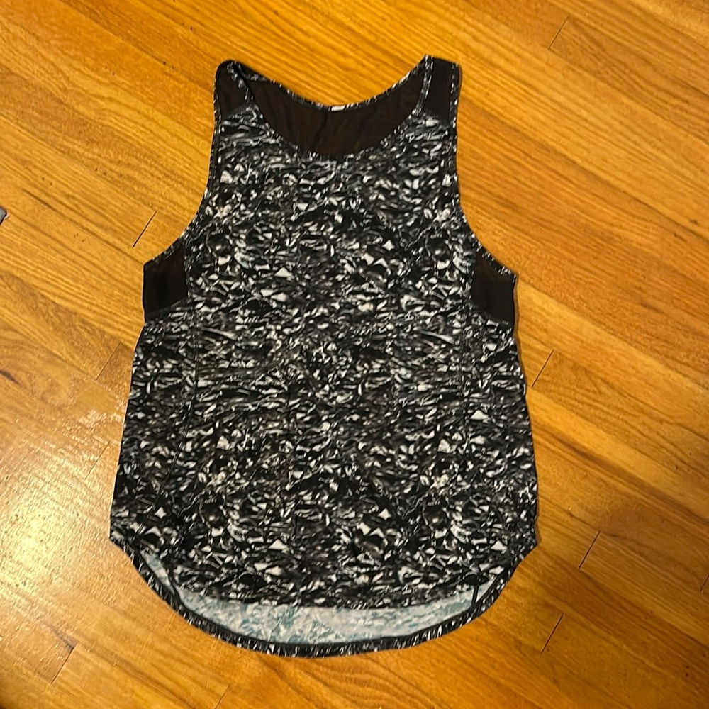 Lululemon Sculpt Tank Size 8
